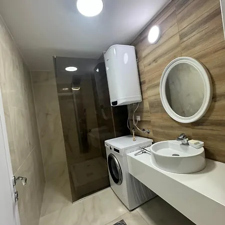 Best Deal Suite * Ni