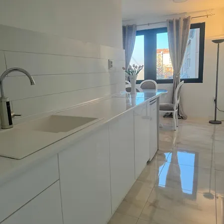 Best Deal Suite * Ni